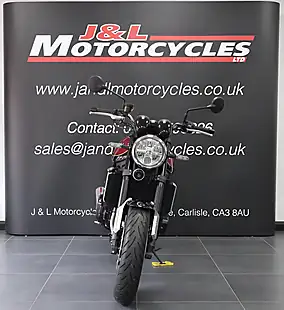 Used 2023 Kawasaki Z900 RS Red - Interior and Exterior details 4