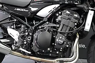 Used 2023 Kawasaki Z900 RS Red - Interior and Exterior details 7