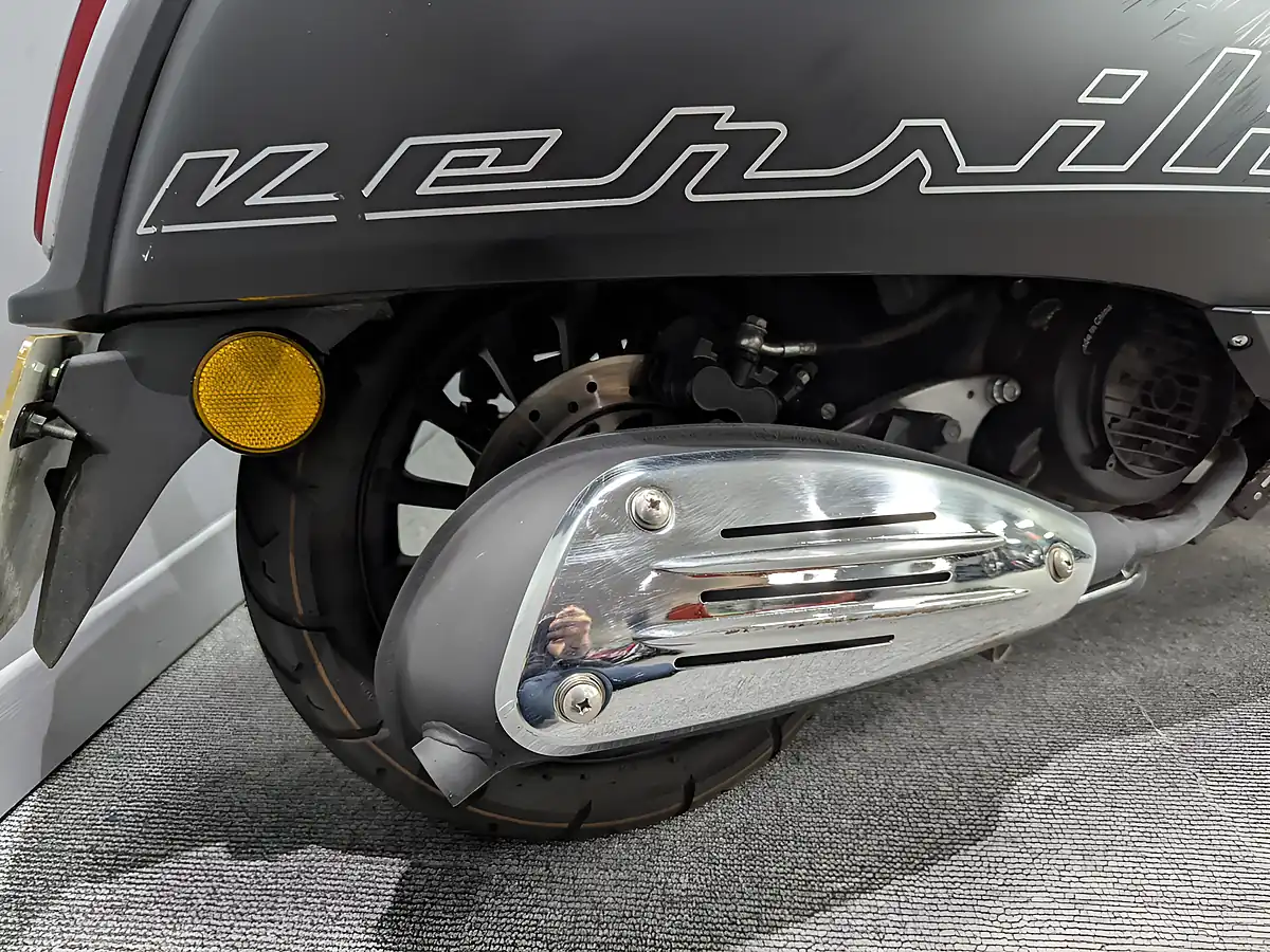 Used 2023 Keeway Versilia 125 Black - Interior and Exterior details 7