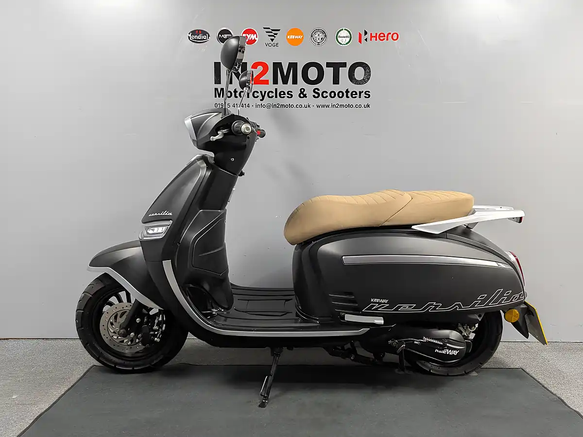 Used 2023 Keeway Versilia 125 Black - Interior and Exterior details 9