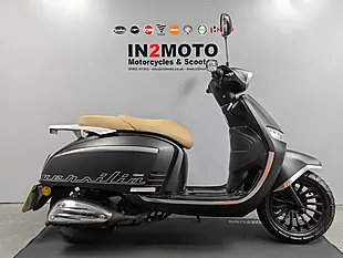 Used 2023 Keeway Versilia 125 Black - Interior and Exterior details 2