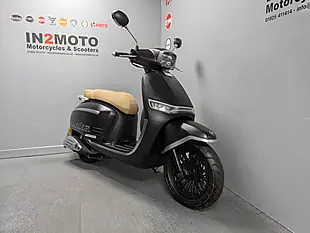Used 2023 Keeway Versilia 125 Black - Interior and Exterior details 3