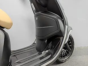 Used 2023 Keeway Versilia 125 Black - Interior and Exterior details 5