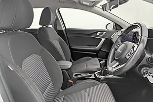 Used 2023 Kia Ceed 2 White - Interior and Exterior details 2