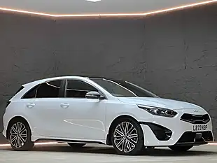 Used 2023 Kia Ceed GT-Line S White - Interior and Exterior details 10