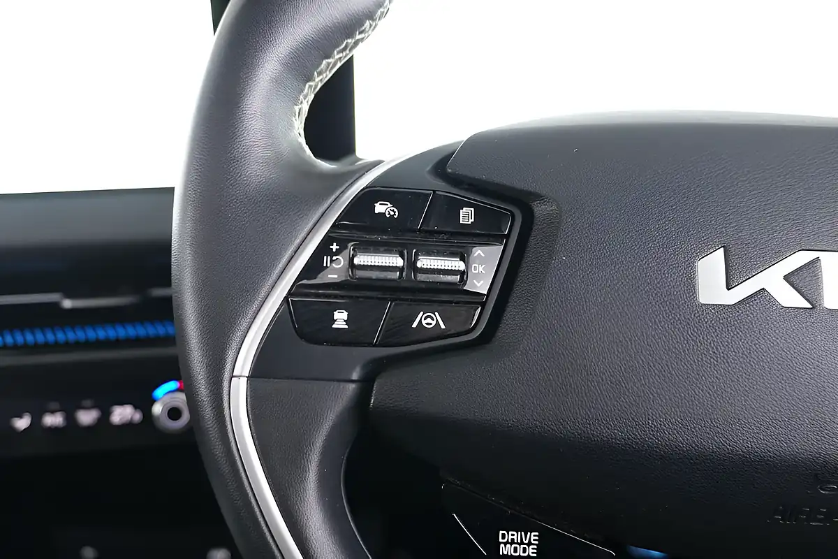 Used 2023 Kia EV6 GT-Line S White - Interior and Exterior details 11