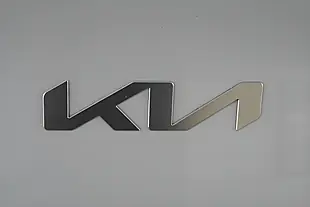 Used 2023 Kia EV6 GT-Line S White - Interior and Exterior details 19