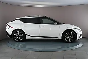 Used 2023 Kia EV6 GT-Line S White - Interior and Exterior details 7