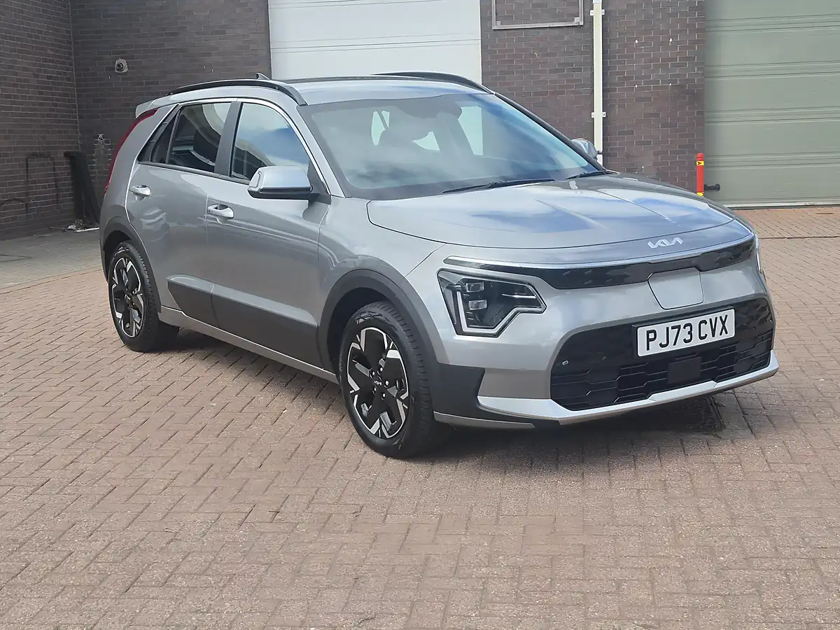 Used 2023 Kia Niro 2 Steel Grey - Front View