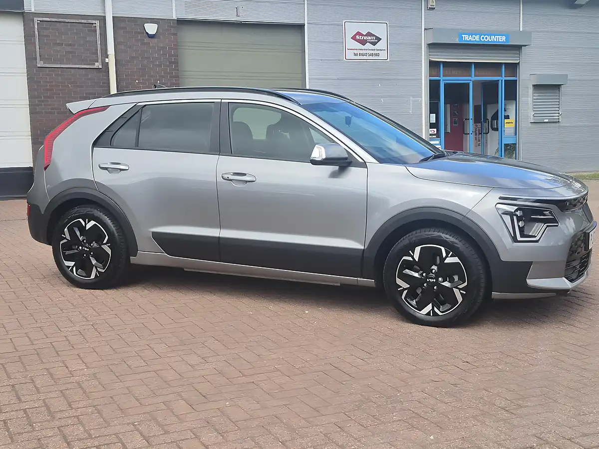 Used 2023 Kia Niro 2 Steel Grey - Interior and Exterior details 2