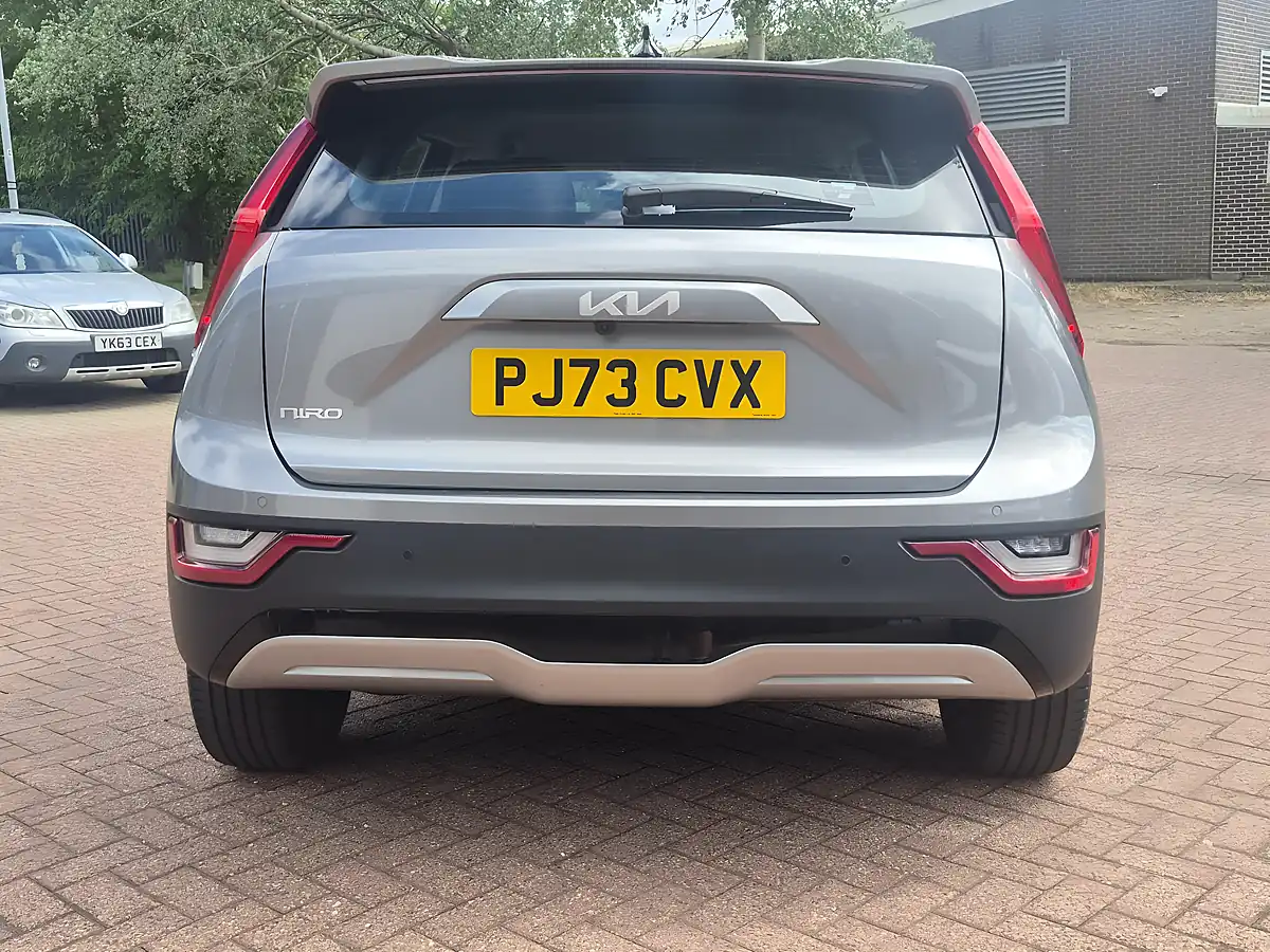 Used 2023 Kia Niro 2 Steel Grey - Interior and Exterior details 4