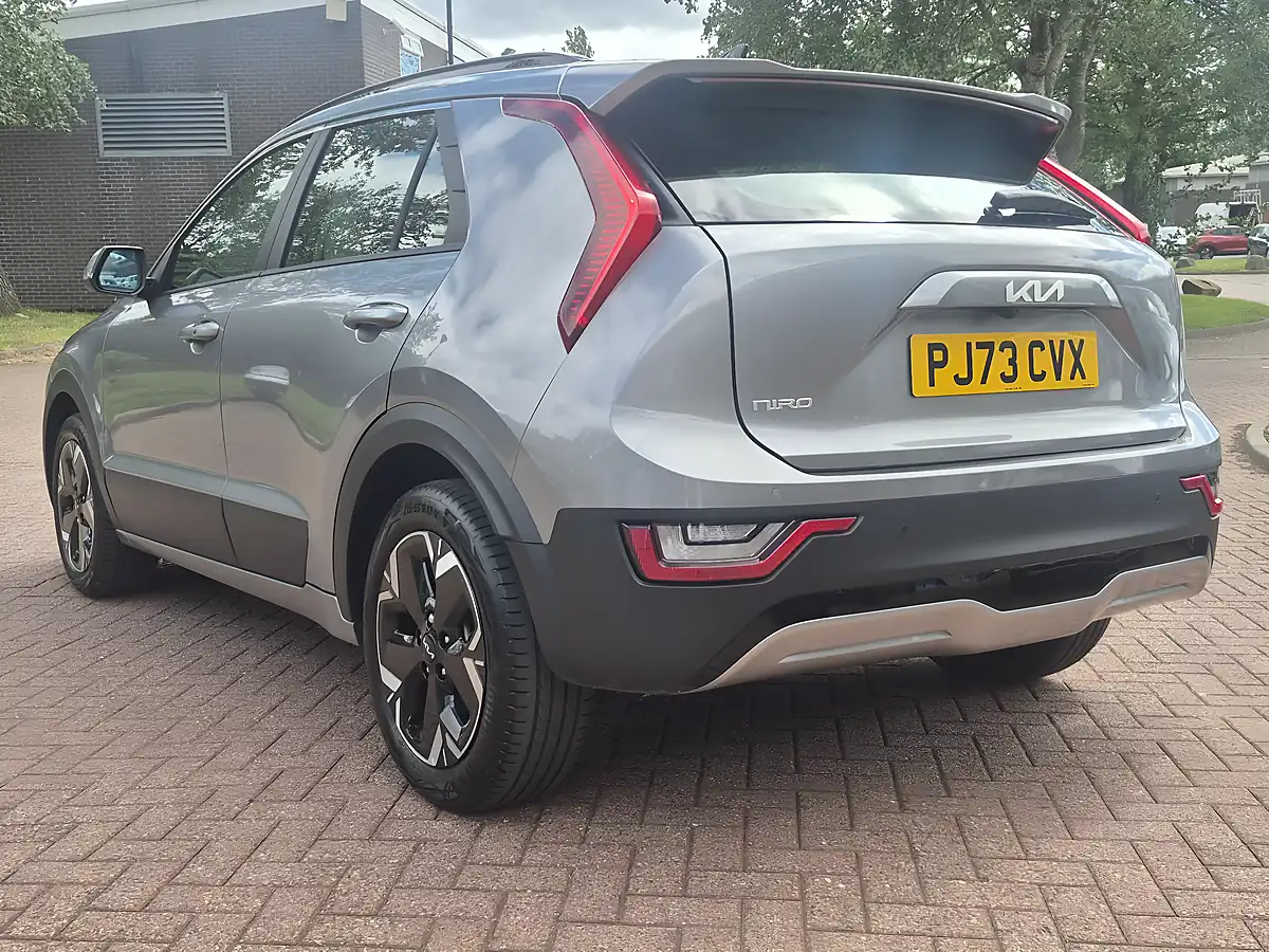Used 2023 Kia Niro 2 Steel Grey - Interior and Exterior details 5