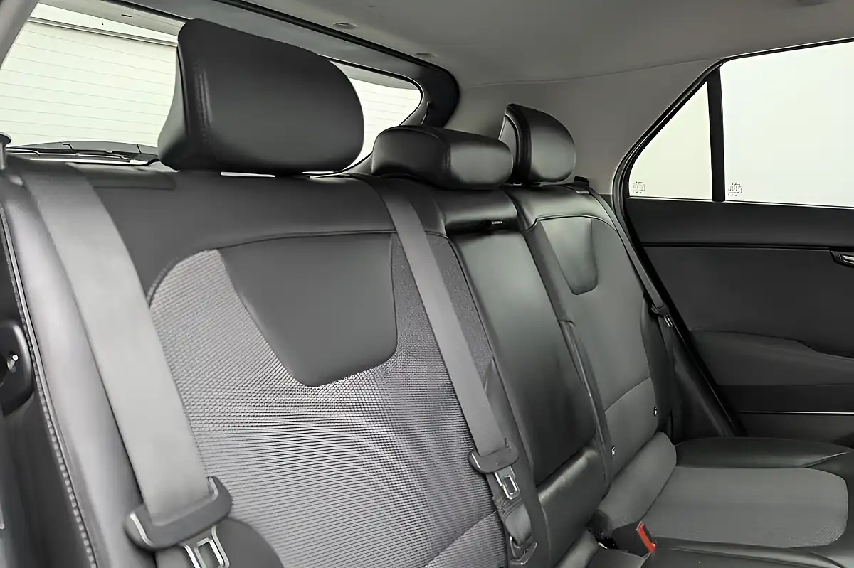 Used 2023 Kia Niro 3 Black - Interior and Exterior details 16