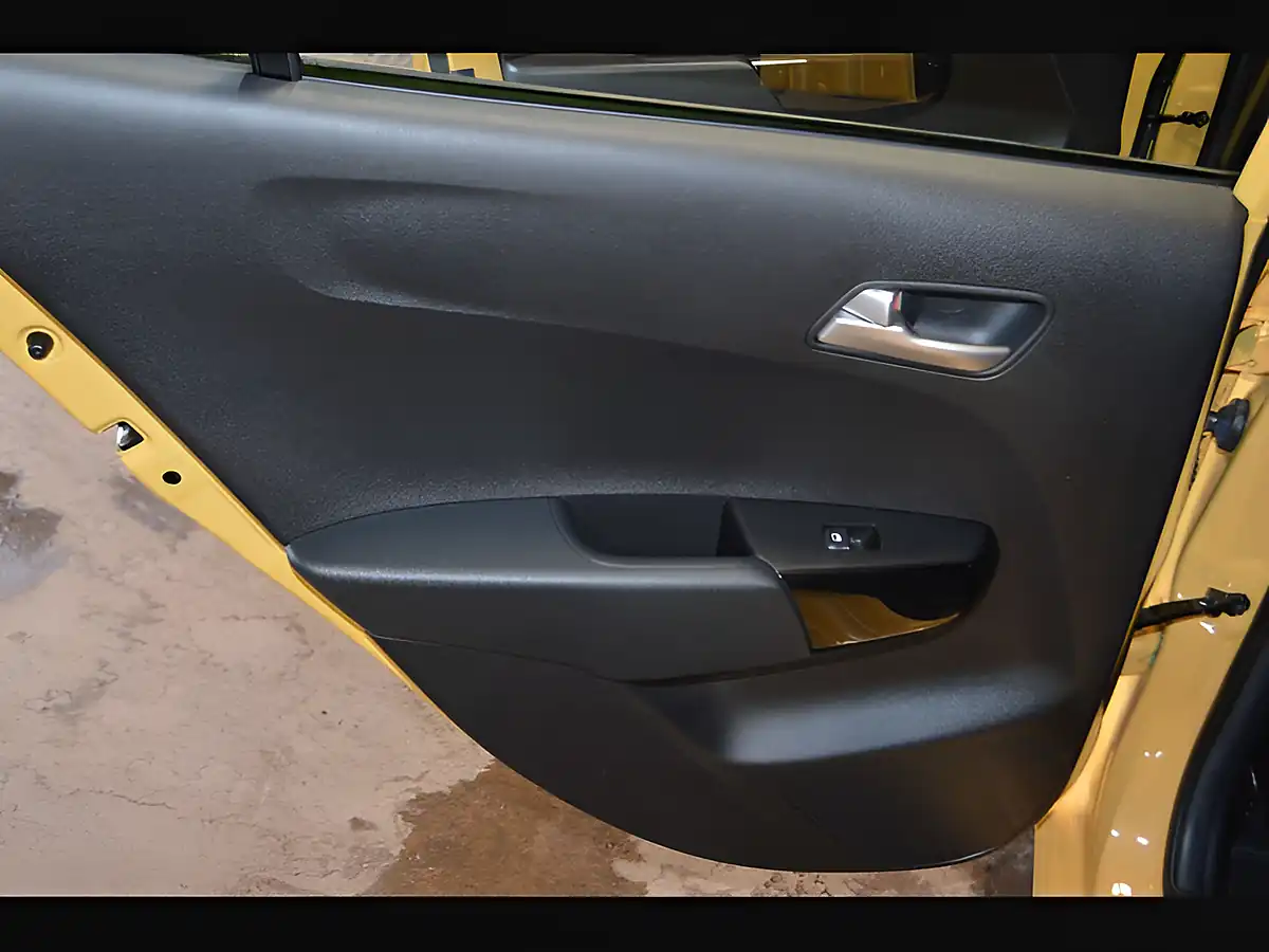 Used 2023 Kia Picanto 2 Honey Bee - Interior and Exterior details 14