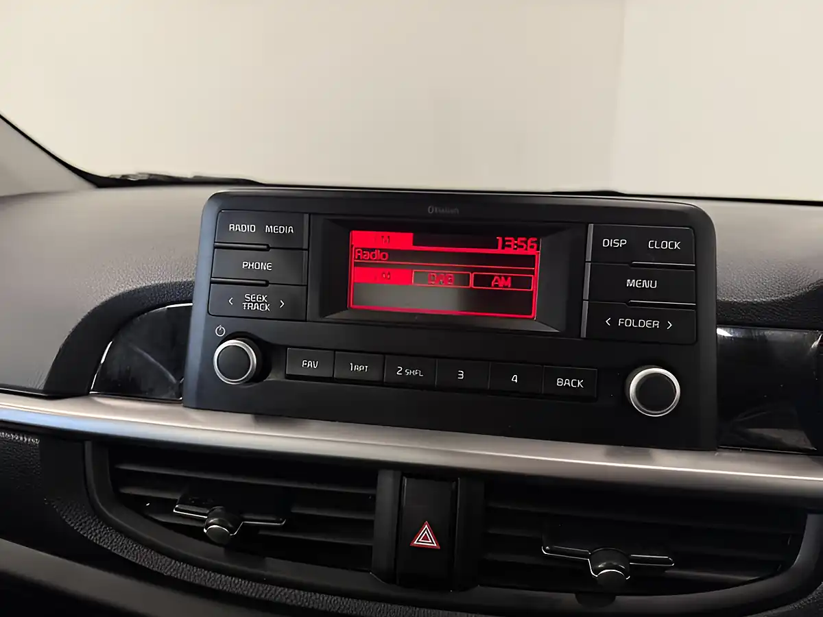 Used 2023 Kia Picanto 2 Silver - Interior and Exterior details 16