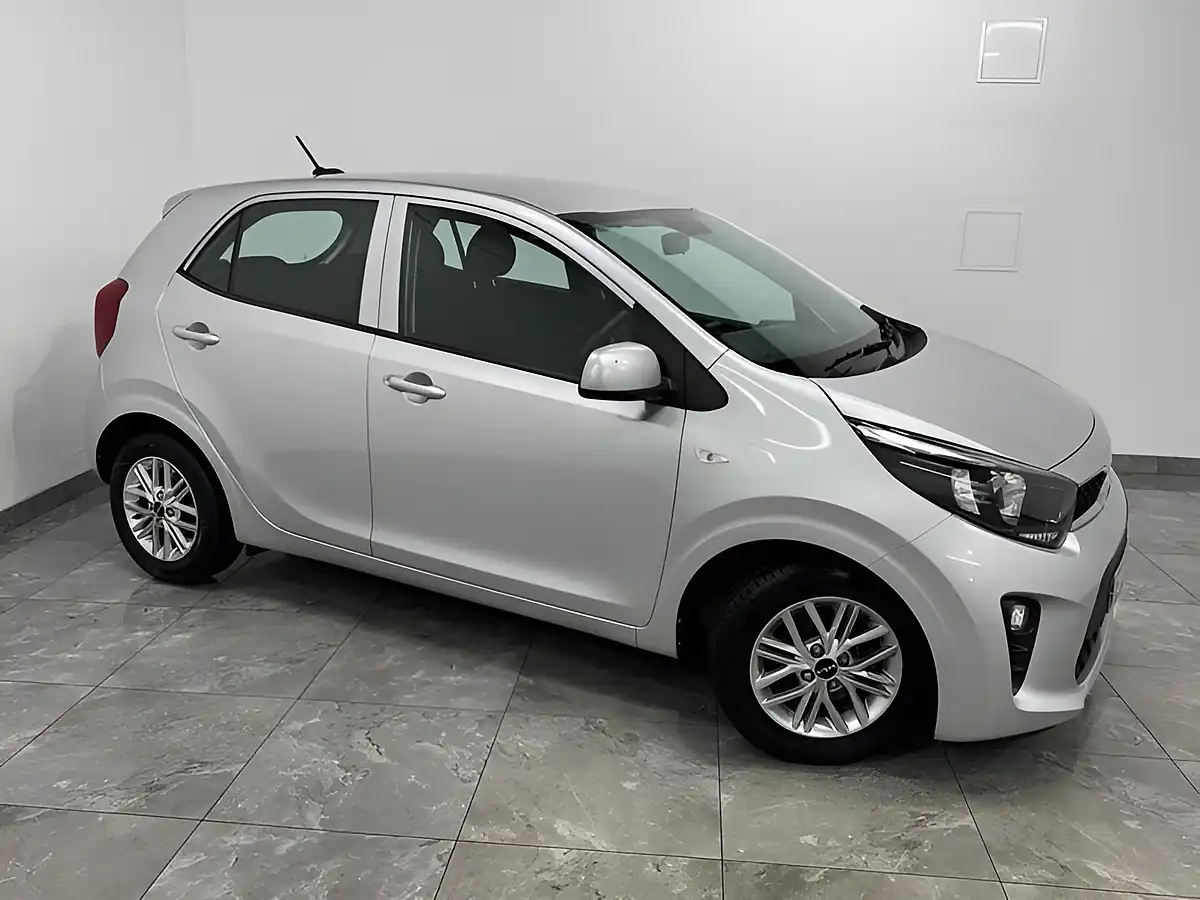 Used 2023 Kia Picanto 2 Silver - Interior and Exterior details 2