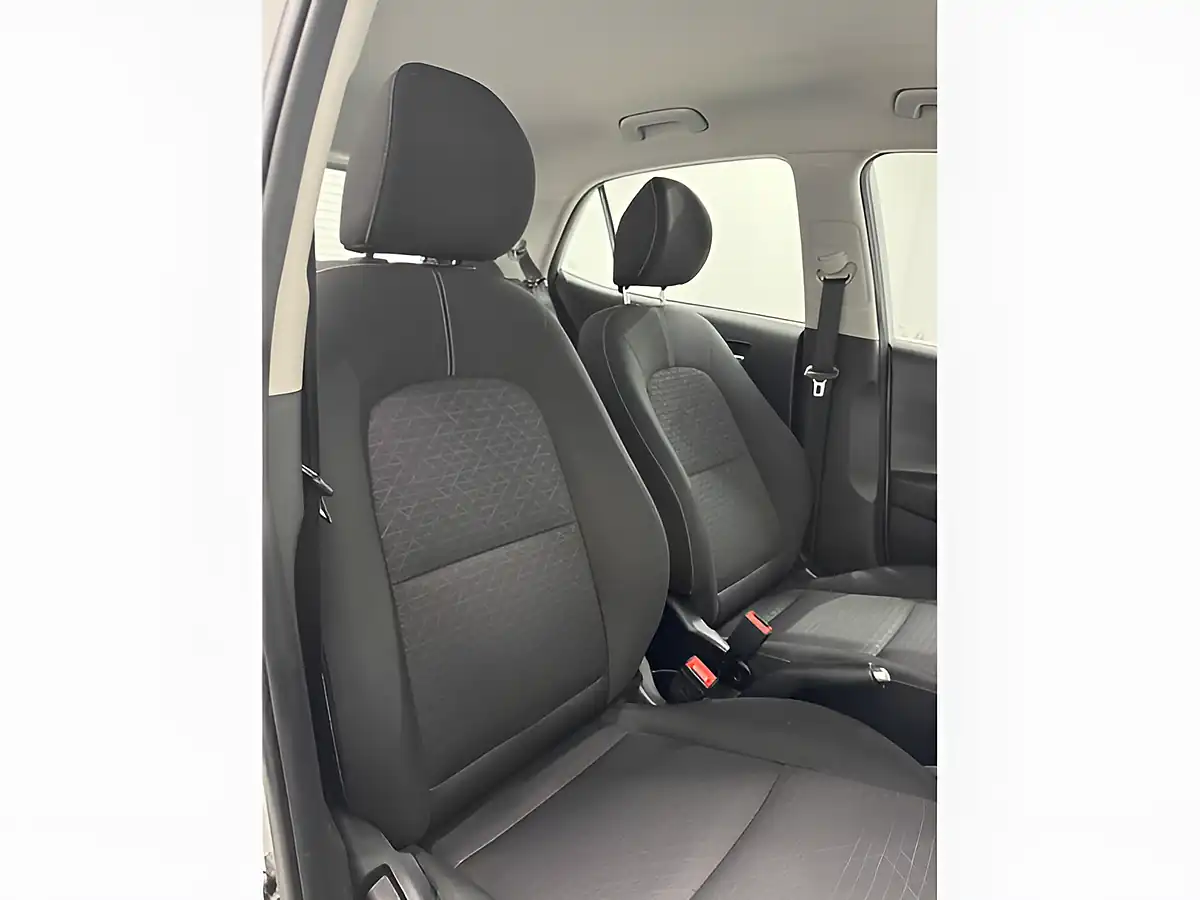 Used 2023 Kia Picanto 2 Silver - Interior and Exterior details 9