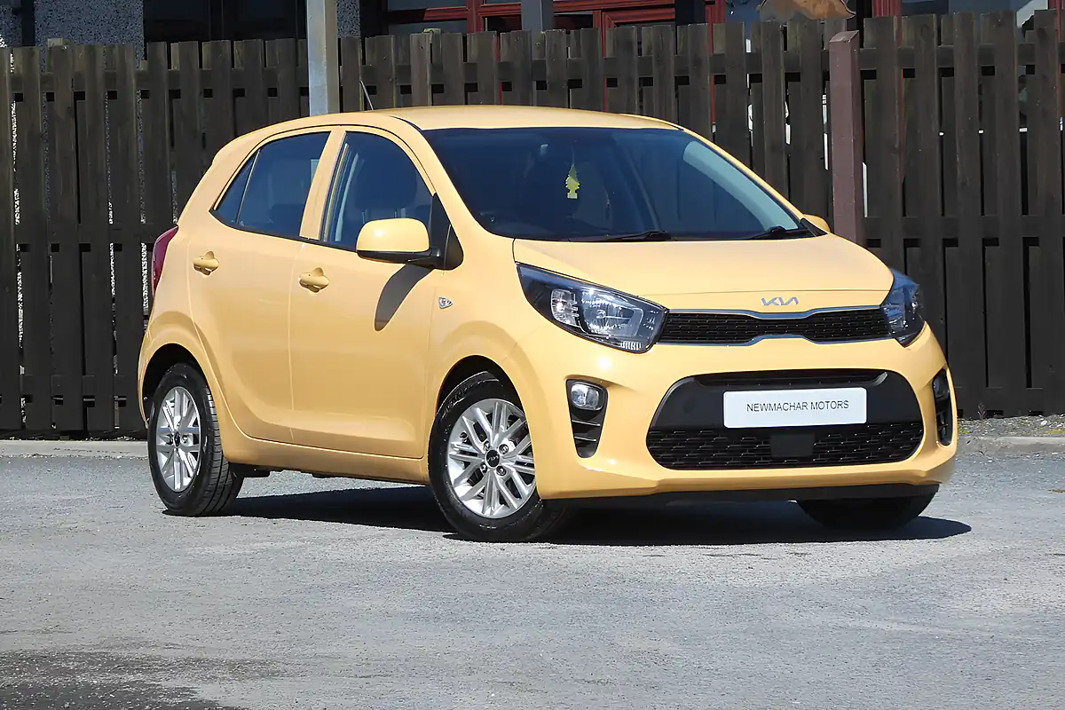 Used 2023 Kia Picanto 2 Yellow - Front View