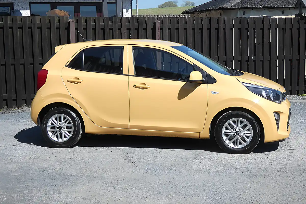 Used 2023 Kia Picanto 2 Yellow - Interior and Exterior details 2