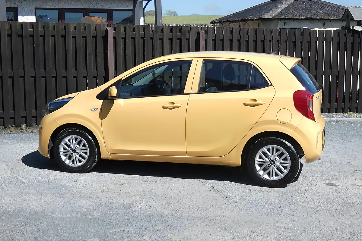 Used 2023 Kia Picanto 2 Yellow - Interior and Exterior details 5