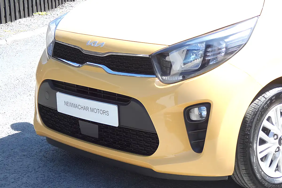 Used 2023 Kia Picanto 2 Yellow - Interior and Exterior details 7