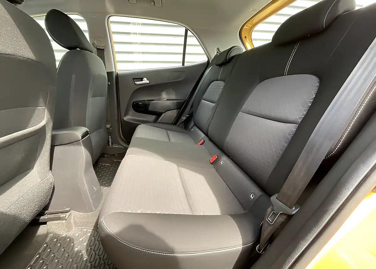 Used 2023 Kia Picanto 3 Yellow - Interior and Exterior details 17