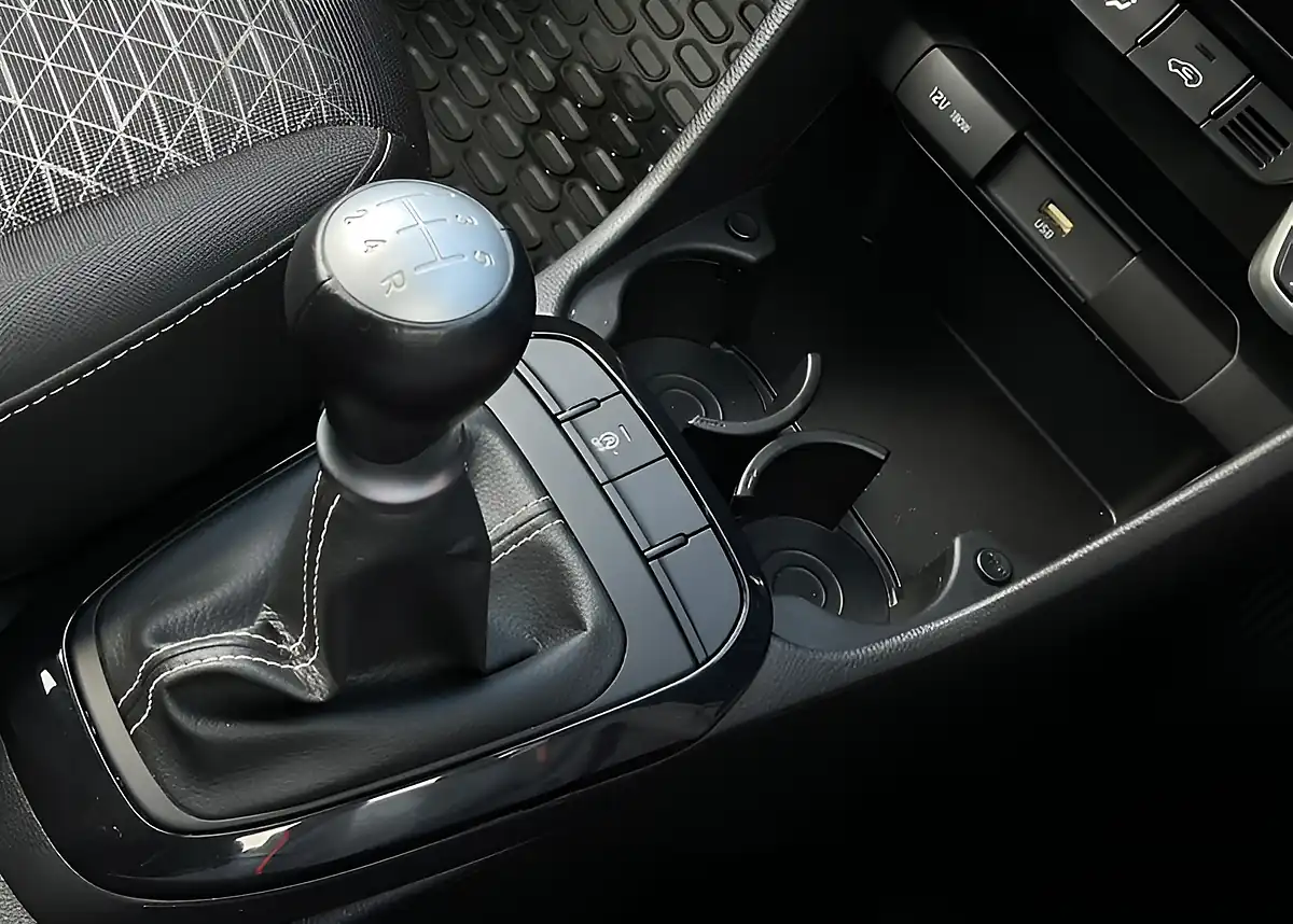 Used 2023 Kia Picanto 3 Yellow - Interior and Exterior details 20