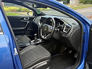 Used 2023 Kia ProCeed GT-Line Blue - Interior and Exterior details 2