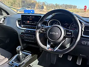 Used 2023 Kia Proceed GT-Line Shooting Brake Blue - Interior and Exterior details 9