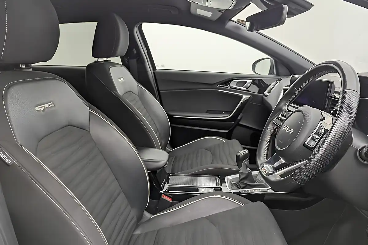 Used 2023 Kia Proceed GT-Line Shooting Brake Grey - Interior and Exterior details 3
