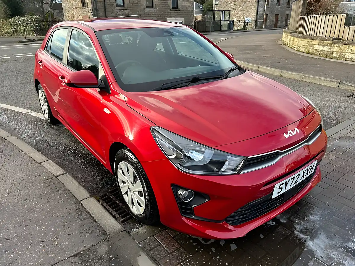 Used 2023 Kia Rio 1 Red - Interior and Exterior details 4