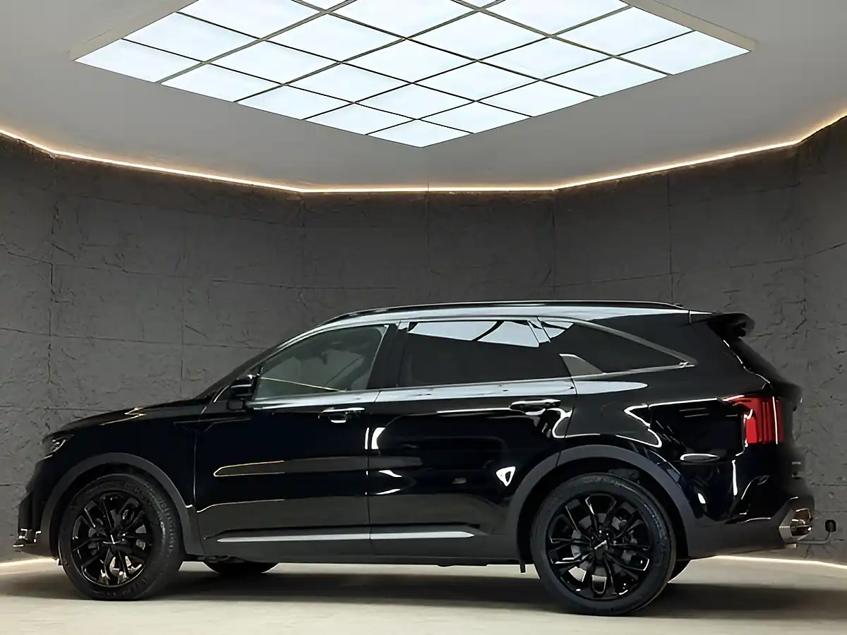 Used 2023 Kia Sorento Edition Black - Interior and Exterior details 13