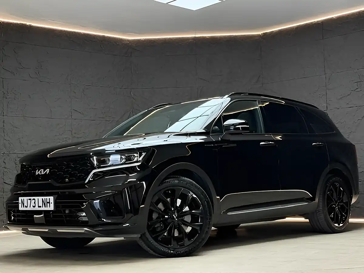 Used 2023 Kia Sorento Edition Black - Interior and Exterior details 9