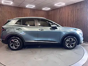 Used 2023 Kia Sportage 2 Grey - Interior and Exterior details 8