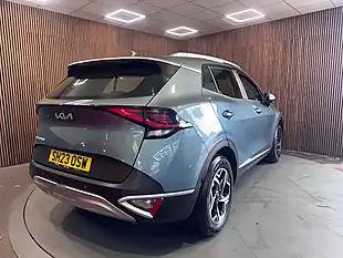 Used 2023 Kia Sportage 2 Grey - Interior and Exterior details 9