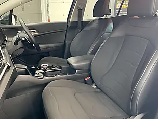 Used 2023 Kia Sportage 3 Grey - Interior and Exterior details 16