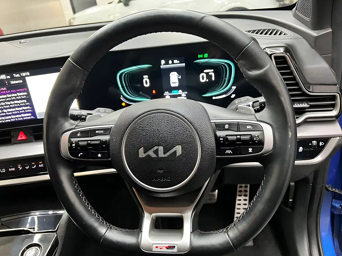 Used 2023 Kia Sportage GT-Line Blue - Interior and Exterior details 7