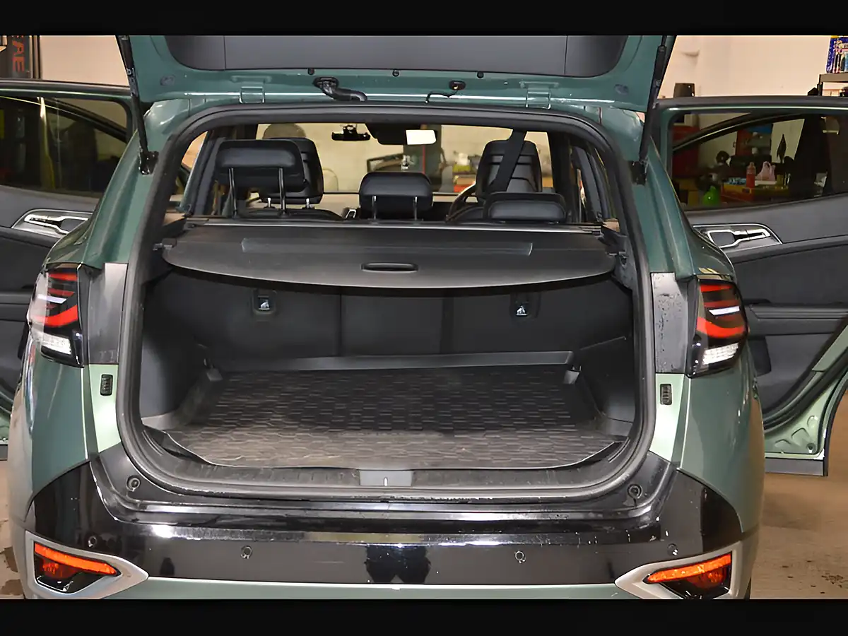 Used 2023 Kia Sportage GT-Line Experience Green - Interior and Exterior details 14