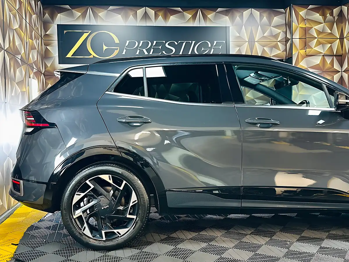 Used 2023 Kia Sportage GT-Line Grey - Interior and Exterior details 11
