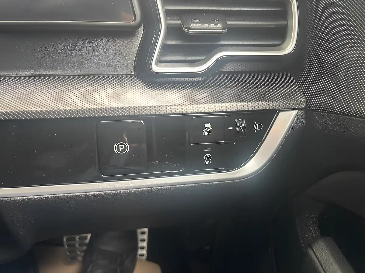 Used 2023 Kia Sportage GT-Line Phantom Black - Interior and Exterior details 12