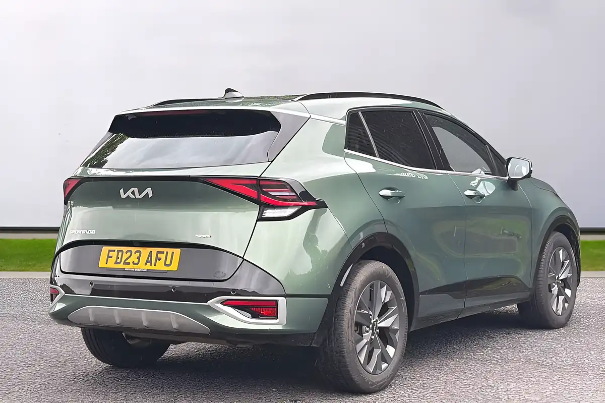 Used 2023 Kia Sportage GT-Line S Green - Interior and Exterior details 10