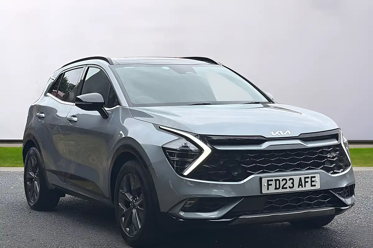 Used 2023 Kia Sportage GT-Line S Silver - Front View
