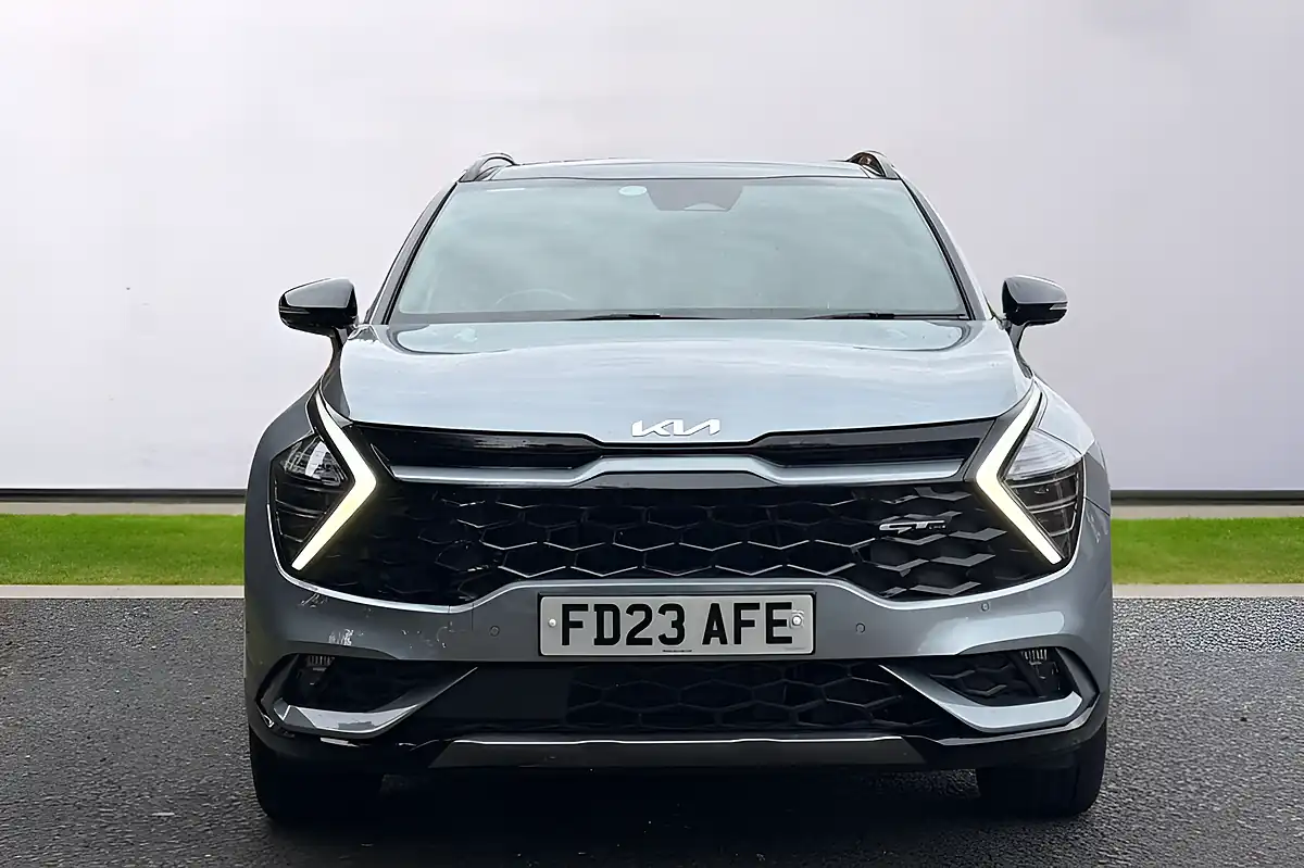Used 2023 Kia Sportage GT-Line S Silver - Interior and Exterior details 3