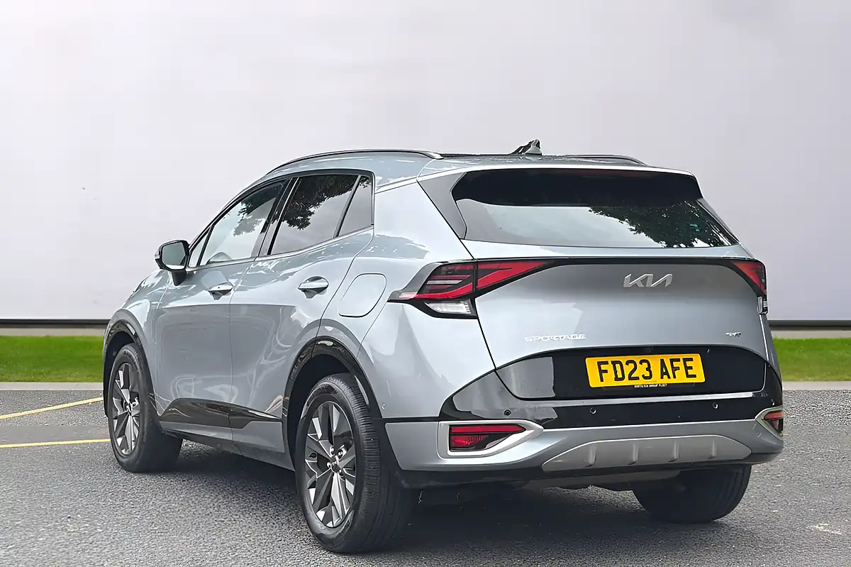 Used 2023 Kia Sportage GT-Line S Silver - Interior and Exterior details 9