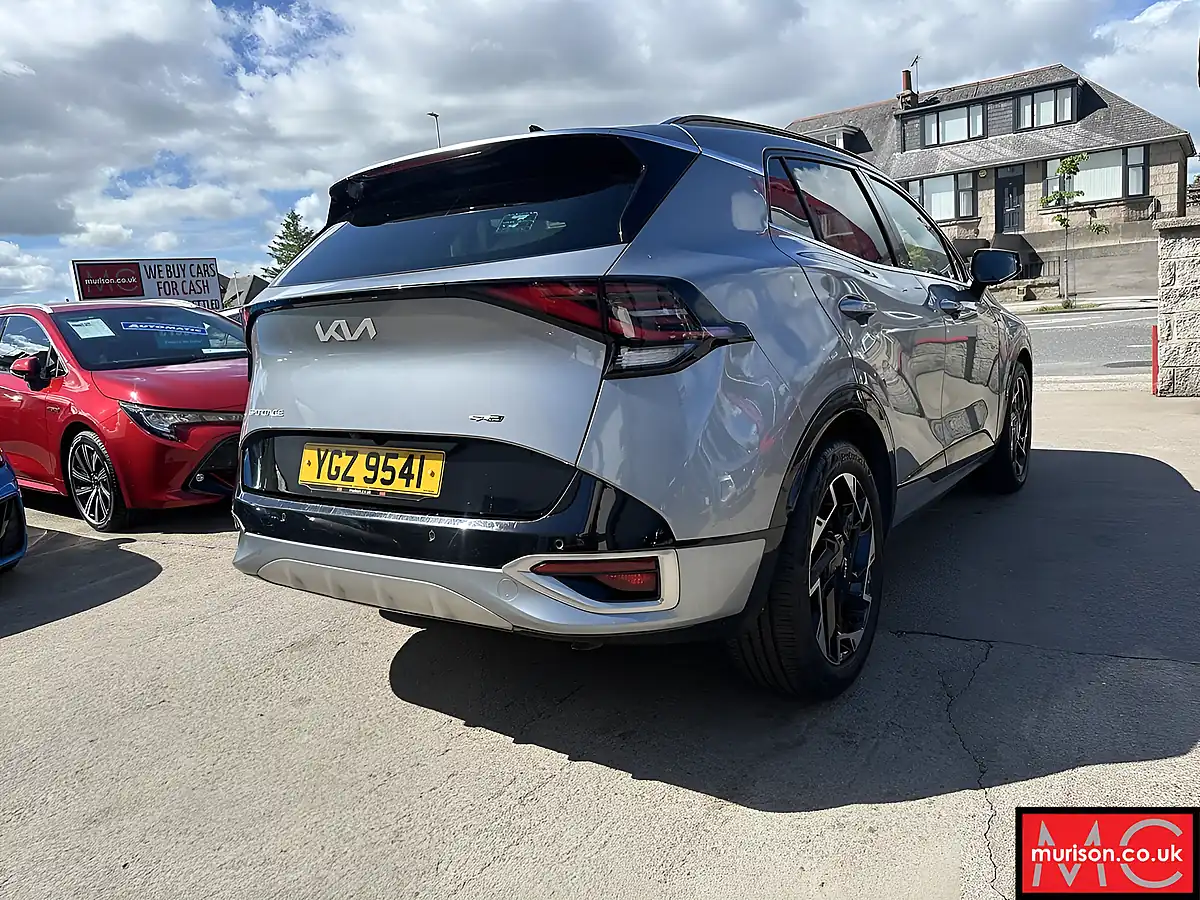 Used 2023 Kia Sportage GT-Line Silver - Interior and Exterior details 12