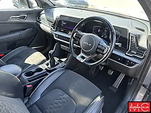 Used 2023 Kia Sportage GT-Line Silver - Interior and Exterior details 18