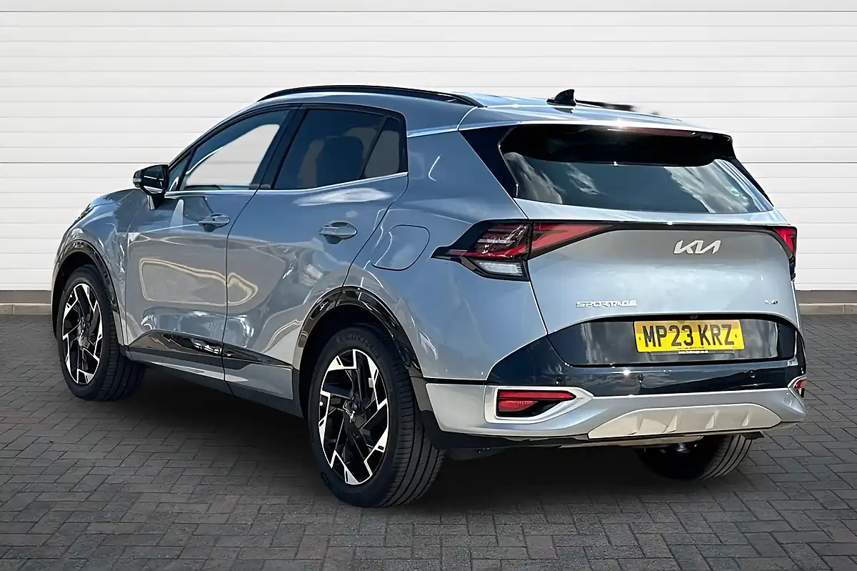 Used 2023 Kia Sportage GT-Line Silver - Interior and Exterior details 5