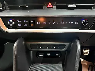 Used 2023 Kia Sportage GT-Line Silver - Interior and Exterior details 16