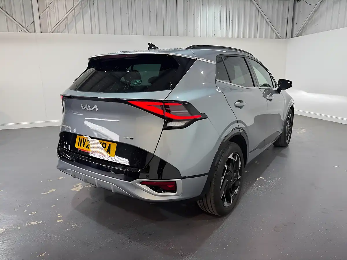 Used 2023 Kia Sportage GT-Line Silver - Interior and Exterior details 7
