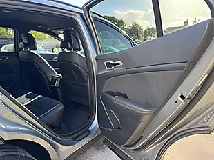 Used 2023 Kia Sportage GT-Line Silver - Interior and Exterior details 18
